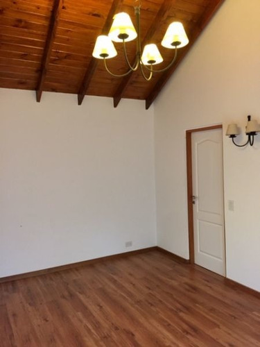 Imagen 4 de 12 de Casa A Estrenar De 3 Dormitorios En Villa Lago Gutierrez