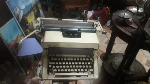 Imagen 2 de 8 de Maquina De Escribir Antigua Remigton Muy Buena Condicion
