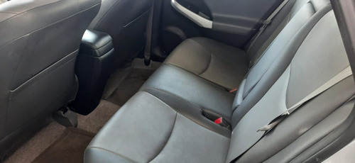 Imagen 11 de 15 de Toyota Prius Modelo 2015