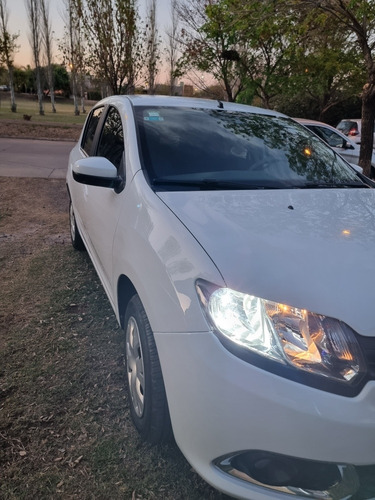 Imagen 5 de 11 de Renault Sandero 2015 1.6 Dynamique 90cv Abs