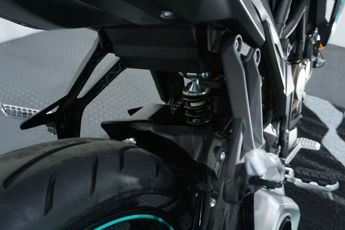 Imagen 11 de 24 de Voge 300 R Moto Naked No Cf Moto 300 Rz 0km