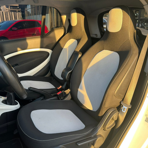 Imagen 13 de 21 de Smart Fortwo 1.0 City