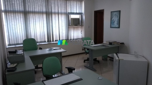 Imagem 2 de 8 de Sala - Centro - Ref: 3747 - V-mta3747