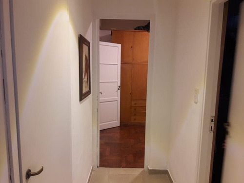 Casa Estilo Americana De 5 Ambientes. Garage Y Quincho. Zona San Juan