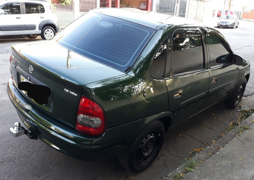 Chevrolet Corsa Sedan