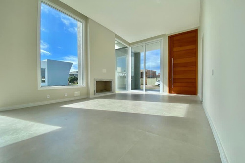 Imagem 10 de 25 de Casa À Venda Em Capão Da Canoa - Ca01211 - 68318629