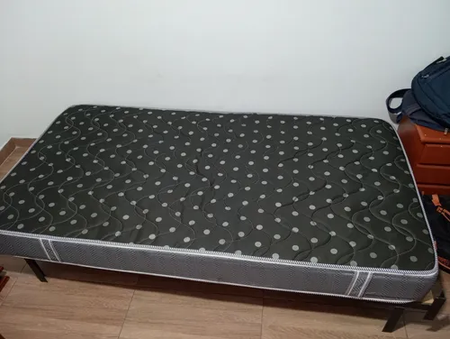 Vendo Colchón Base De Cama Y Tablas