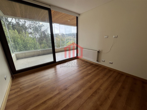 Depto En Arriendo Casi Nuevo - Los Almendros