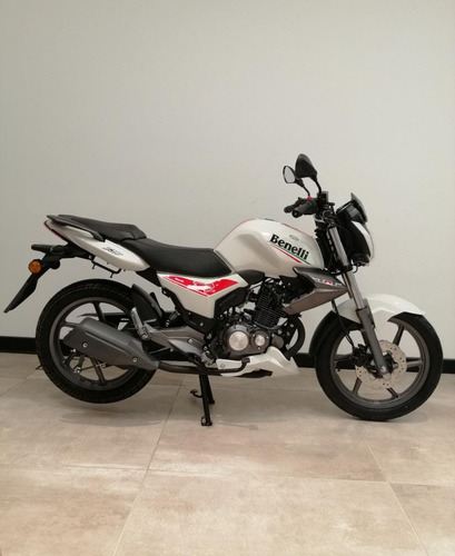 Imagen 17 de 24 de Benelli Tnt 150