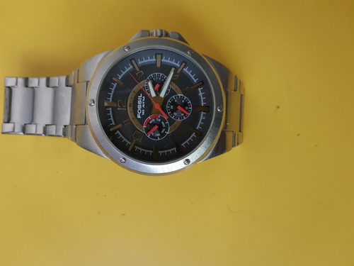 Relógio Fossil Masculino Pulseria Em Aço Escovado