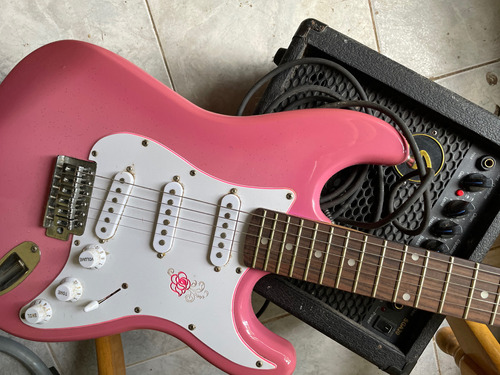 Guitarra Eléctrica Gyspy Rose, Amplificador Sga20