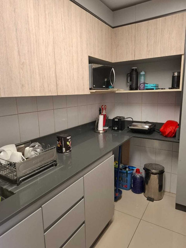 Excelente Oficina Metro Alcantara (95224)