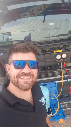 Imagen 5 de 10 de Aire Acondicionado Automotriz Carga Gas Reparación