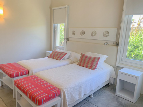 Casa En Alquiler Por Temporada De 4 Dormitorios En Pinar Del Faro (ref: Est-49)
