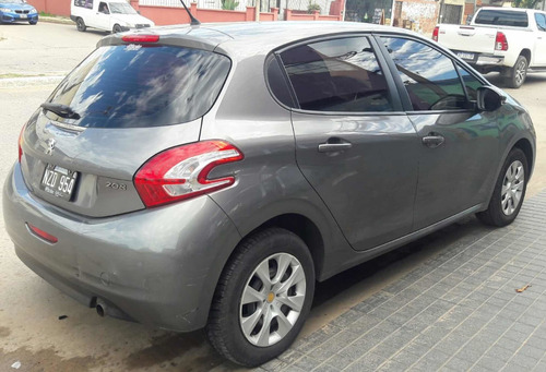 Peugeot 208 1.5 Active 2014