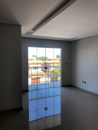 Imagem 2 de 23 de Cobertura Com 3 Quartos, Na Primeira Quadra Do Jardim Marilea. - 915 - 69854157