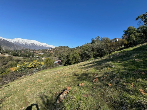 Con Maravillosa Vista Y Condominio En El Arrayán