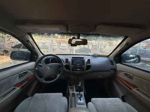 Toyota Fortuner 3.0 Sr5
