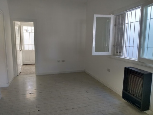 Imagen 8 de 16 de Casa Venta Aldrey Mas Depto