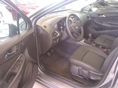 Imagen 16 de 23 de Chevrolet Cruze Lt 4p At 1.4t 153 Cv Ga