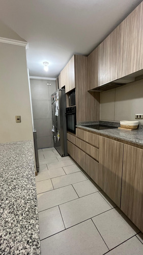Casa En La Florida En Condominio, Cerca Del Metro Trinidad,