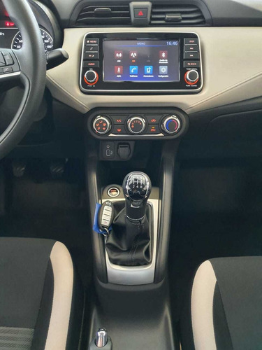 Imagen 14 de 14 de Nissan Versa Advance T/m 2022