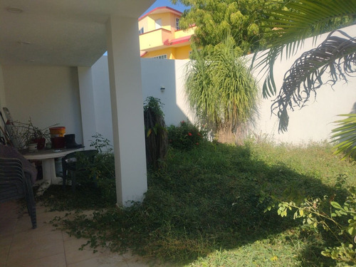 Casa Amplia Con Jardin En Frac. Lomas Recidencial, Riviera Veracruzana
