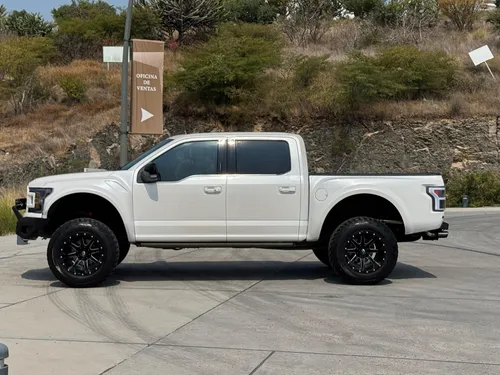 Ford Lobo 3.5 Doble Cabina Platinum Limited At