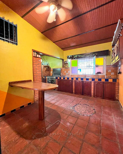 En Venta: Hermosa Casa 120mts. En Valle Fresco, Turmero Aragua