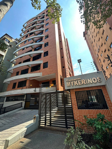 Frances Mijares Vende Apartamento En Obra Blanca En Res. Mykerinos, Urb. Los Nísperos Cod 226456