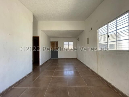 Imagen 7 de 15 de Casa En Venta En Urbanismo Privado. 04120656408 Mls 22-23425