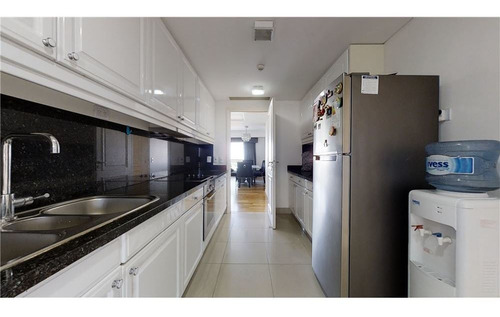 Venta 3 Amb C/dep Y Cochera Chateau Puerto Madero
