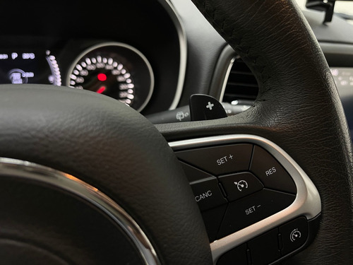 Imagem 11 de 15 de Jeep Compass 2.0 Longitude 16v Flex 4p Automático 2017/2...