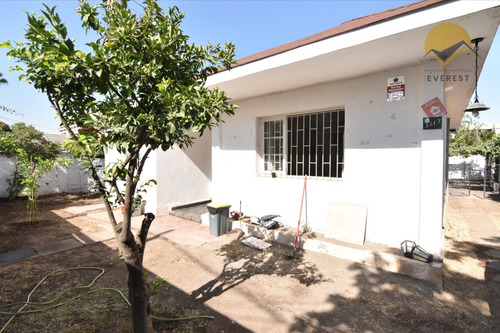 Se Arrienda Casa 4d 1b Con Amplio Terreno, Macul