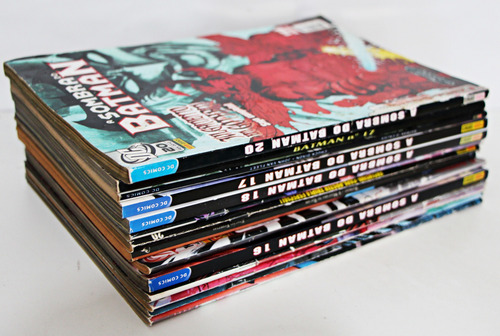 Hq Lote Com 14 Gibis Batman - Ver Fotos - Dc (Usado)