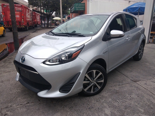 Imagen 1 de 15 de Toyota Prius Hb 5 Ptas Paquete C