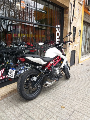 Imagen 3 de 10 de Benelli Tnt 300