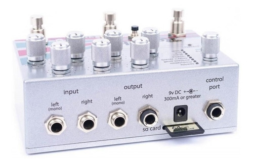 Pedal de efeito Empress Effects Reverb prateado