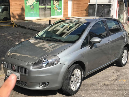 Fiat Punto 2012 1.4 Attractive Flex 5p