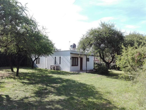 Imagen 11 de 20 de Vendo Casa Dos Dormitorios Talar De Mendiolaza Amplio Parque