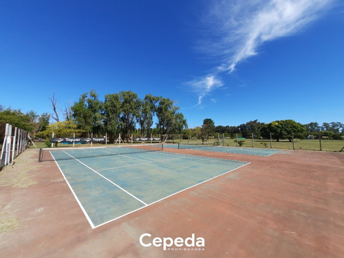 Lote Country Club Lobos