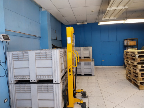 Oficinas Y Bodegas Gran Ubicación Cercano Barrio San Diego