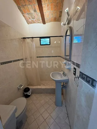 Bungalow En Club Roca Azul, Jocotepec. Jal.