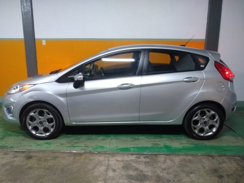 Ford Fiesta Kinetic Kd 1.6 Design 120cv Titanium 2013
