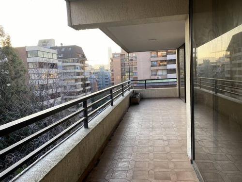Imagen 6 de 18 de Luis Thayer Ojeda - Amplio Departamento Cercano A Plaza