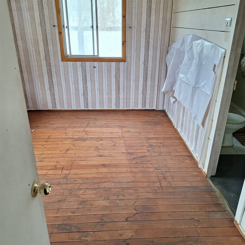 Casa En Venta De 5 Dorm. En Quillón