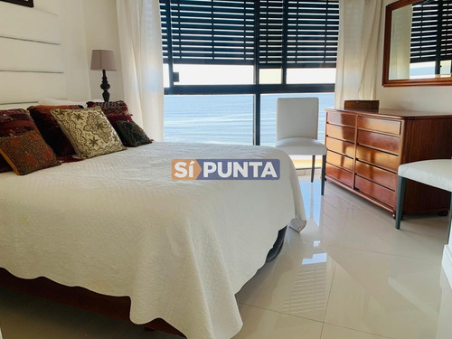 Imagen 15 de 28 de Venta De Apartamento De 2 Dormitorios En Torre Cristal Punta Del Este