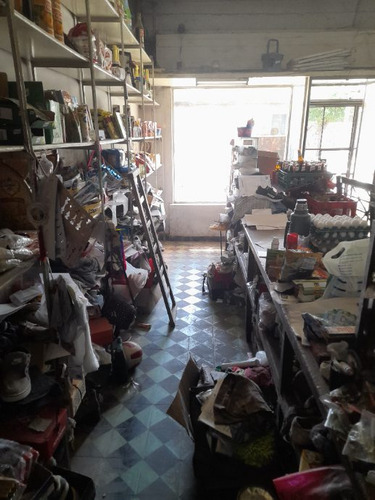 Local Con Vivienda En Venta En Libertad