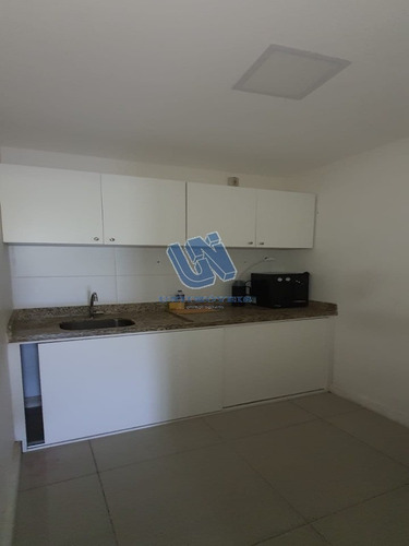 Imagem 8 de 12 de Salvador Shopping Business Sala Comercial Mobiliada Com 114m2 No Caminho Das Árvores - Chr075 - 70787648