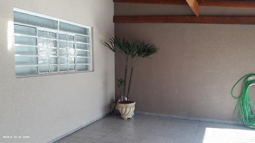 Imagem 3 de 10 de Casa Para Venda Em Atibaia, Atibaia Jardim, 3 Dormitórios - 067_1-846872